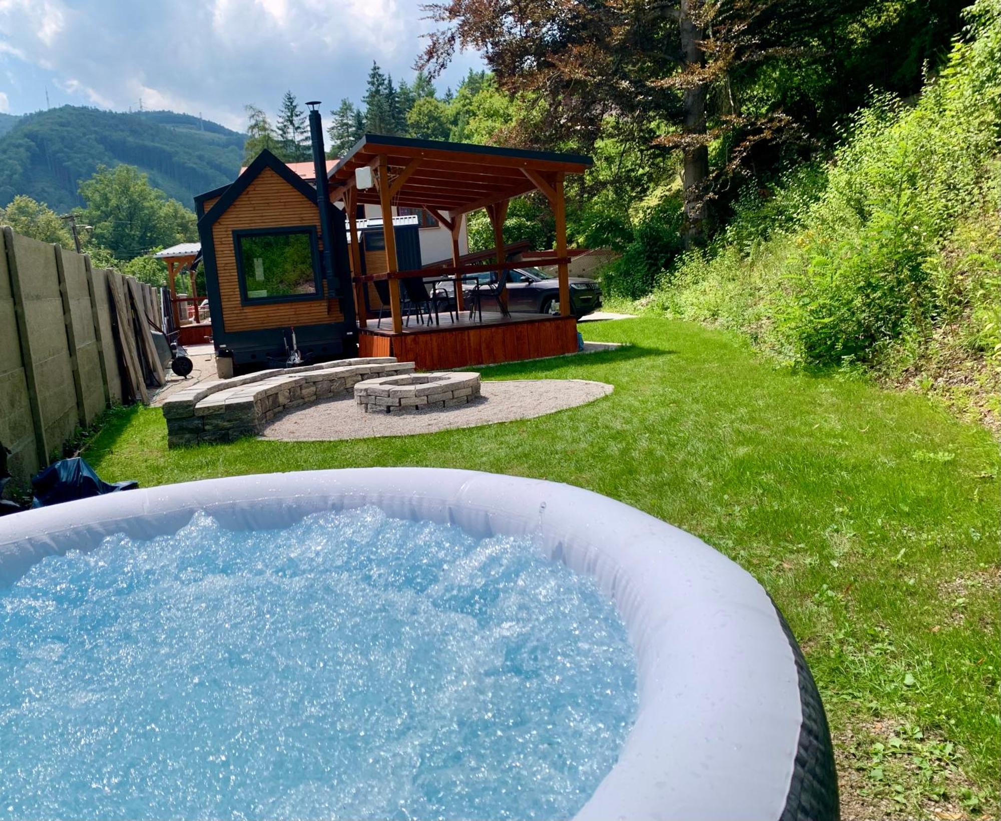Lubochna Minidomceky - Frodo & Bilbo Apartment Екстериор снимка
